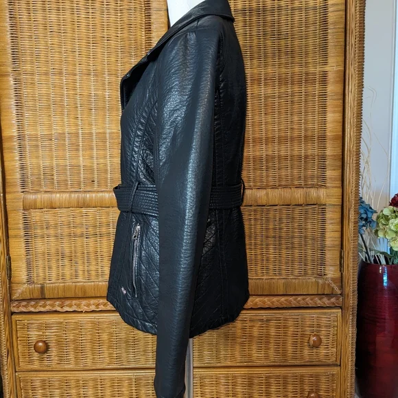 Guess Black Faux Leather jacket MEDIUM - Picture 2 of 4
